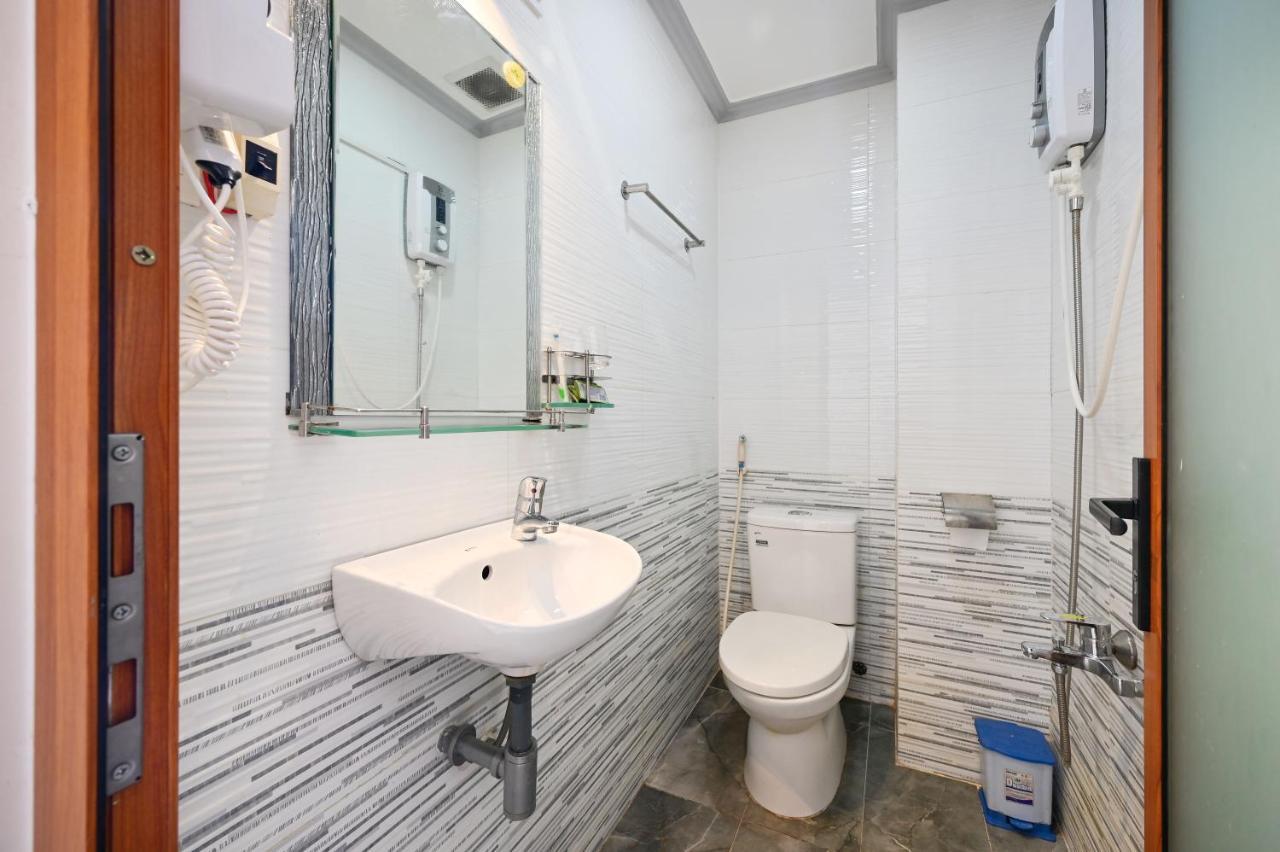 Huyen House Apartment Ho Chi Minh City Exterior photo