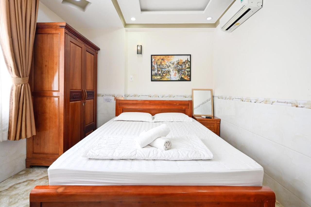 Huyen House Apartment Ho Chi Minh City Exterior photo