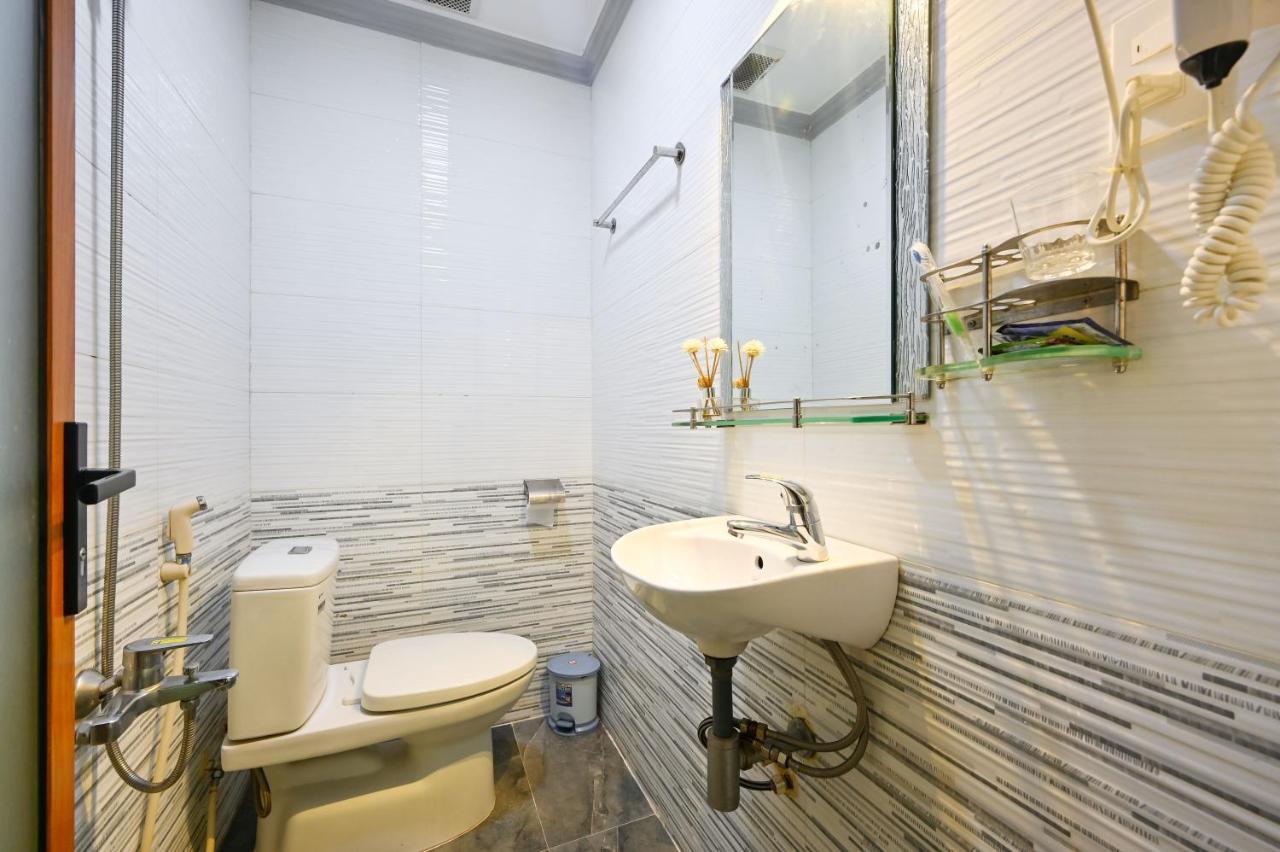 Huyen House Apartment Ho Chi Minh City Exterior photo