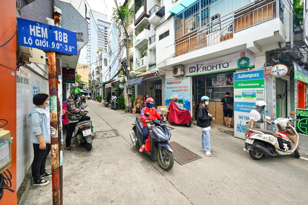 Huyen House Apartment Ho Chi Minh City Exterior photo