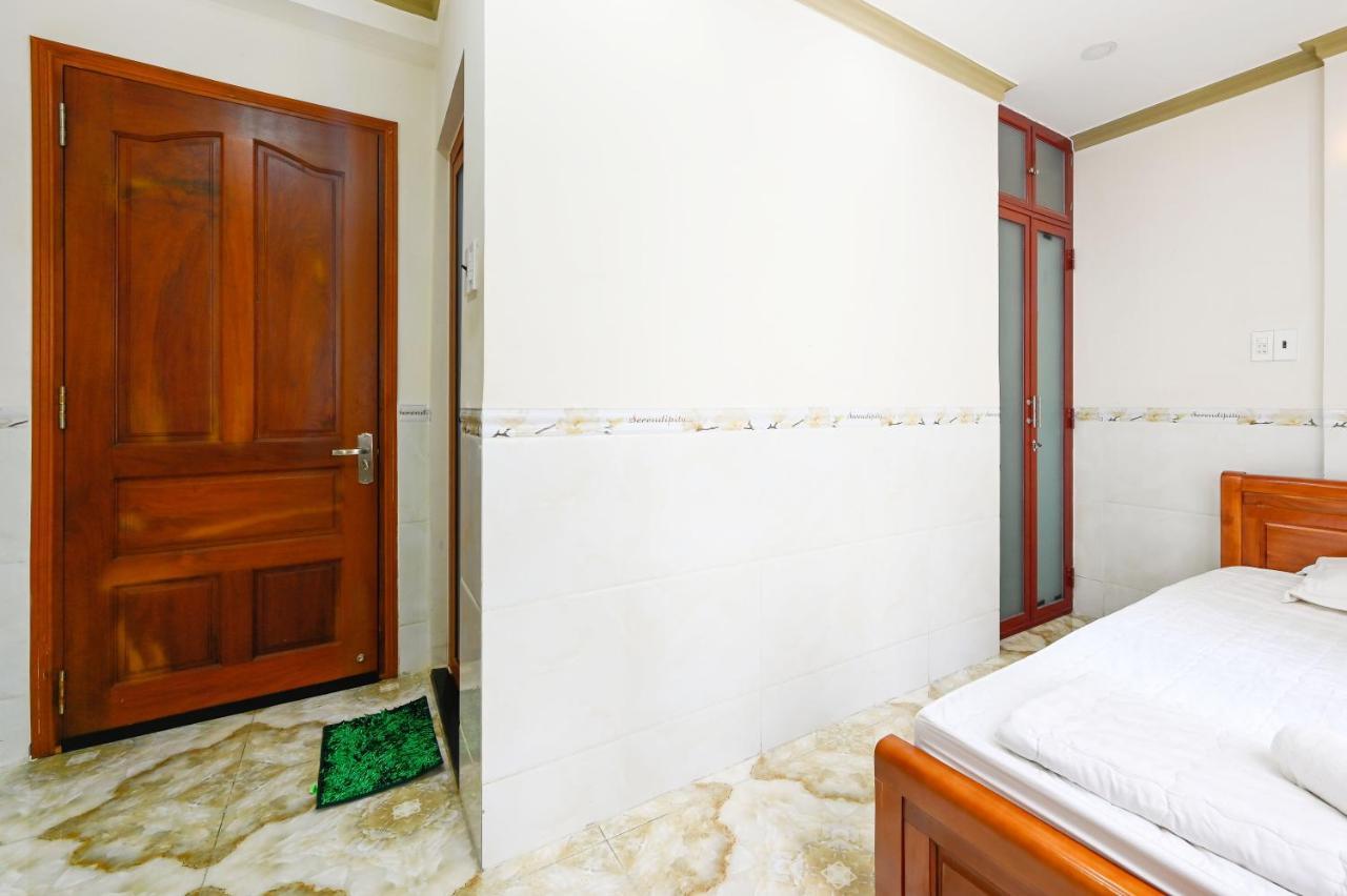Huyen House Apartment Ho Chi Minh City Exterior photo