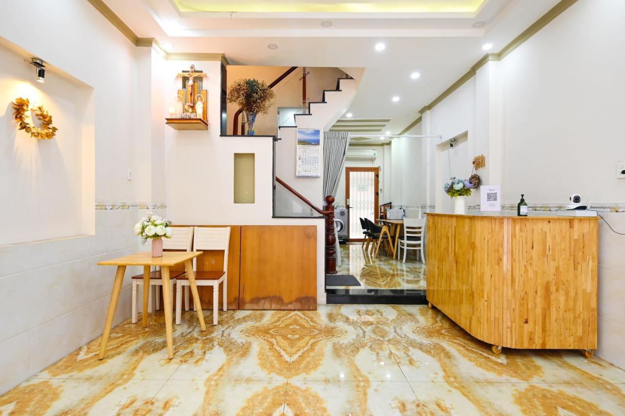 Huyen House Apartment Ho Chi Minh City Exterior photo