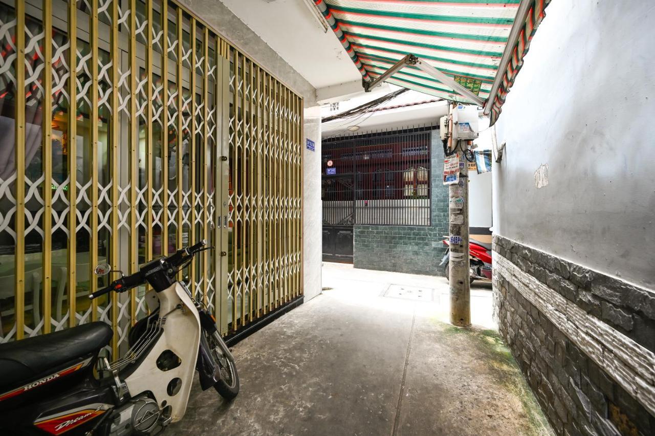 Huyen House Apartment Ho Chi Minh City Exterior photo