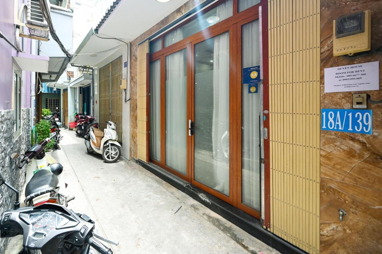 Huyen House Apartment Ho Chi Minh City Exterior photo